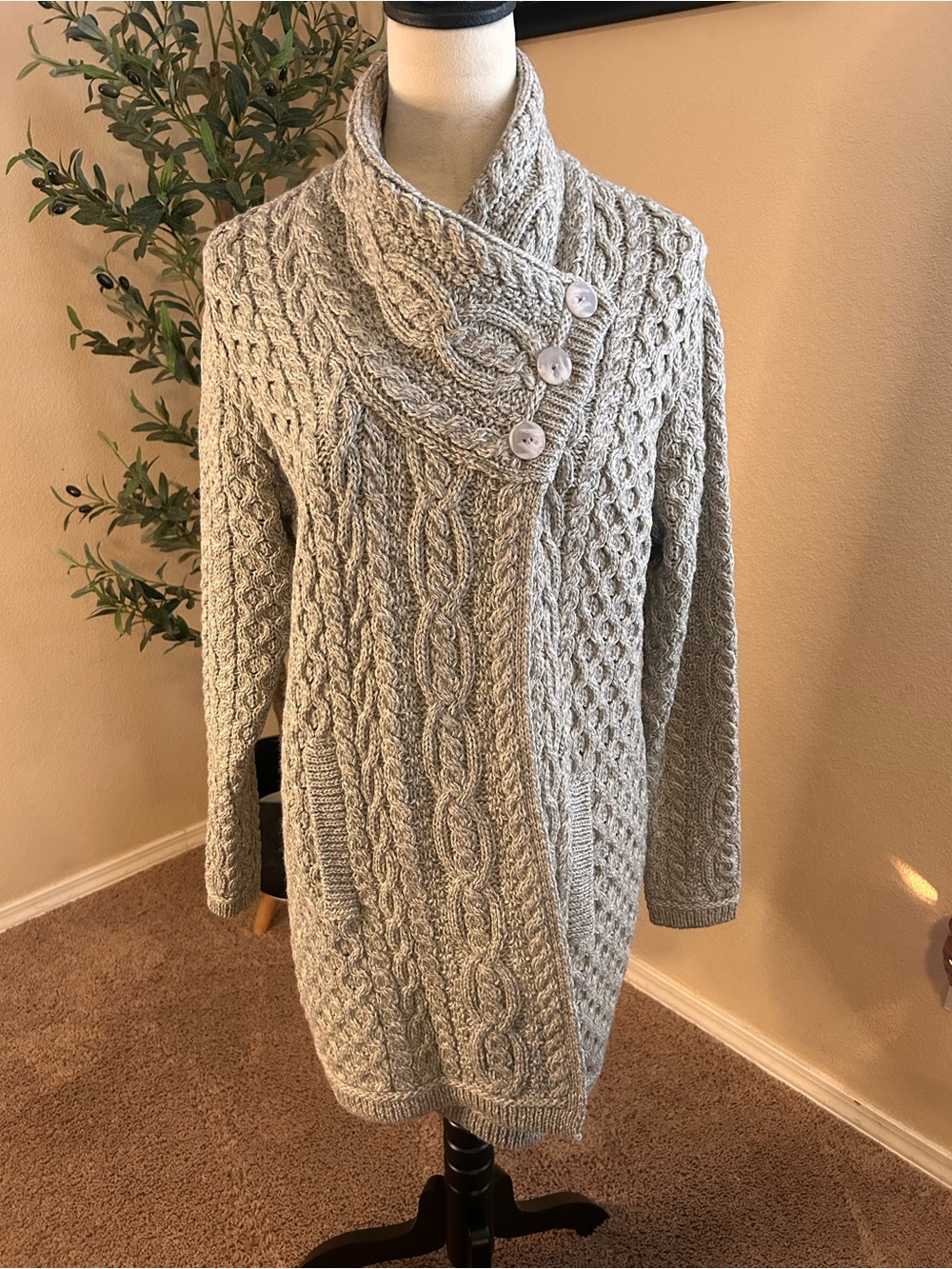 Aran Crafts Medium Gray Sweater Cable Knit Shawl Collar 100% Marino Wool New
